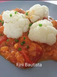 Una foto de Bacalao con coliflor