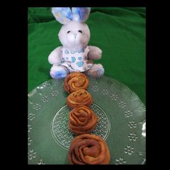 A picture of Rose shaped Nimki.