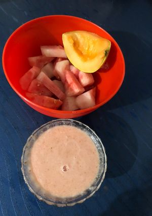 તરબૂચ ને ટેટી નો જ્યુસ (Watermelon Muskmelon Juice Recipe In Gujarati) રેસીપી મુખ્ય ફોટો