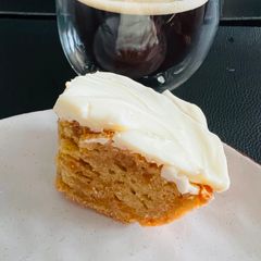 A picture of Carrot cake 🥕.