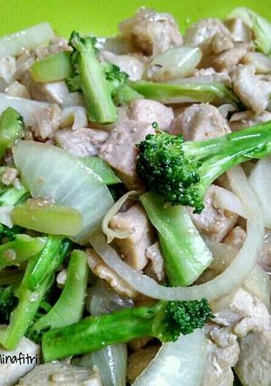 Foto resep Tuna Brokoli