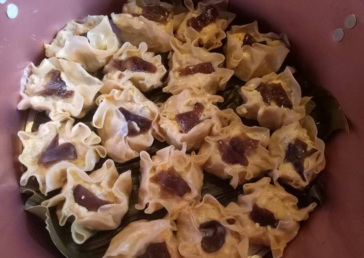 Siomay ayam udang jamur