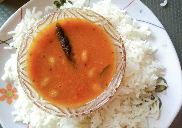 Gujarati dal chawal (દાળ ભાત)