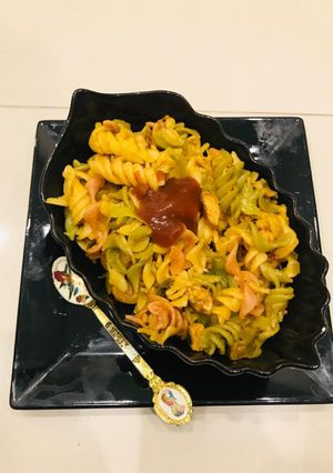 A picture of Colorful Spiral Pasta.