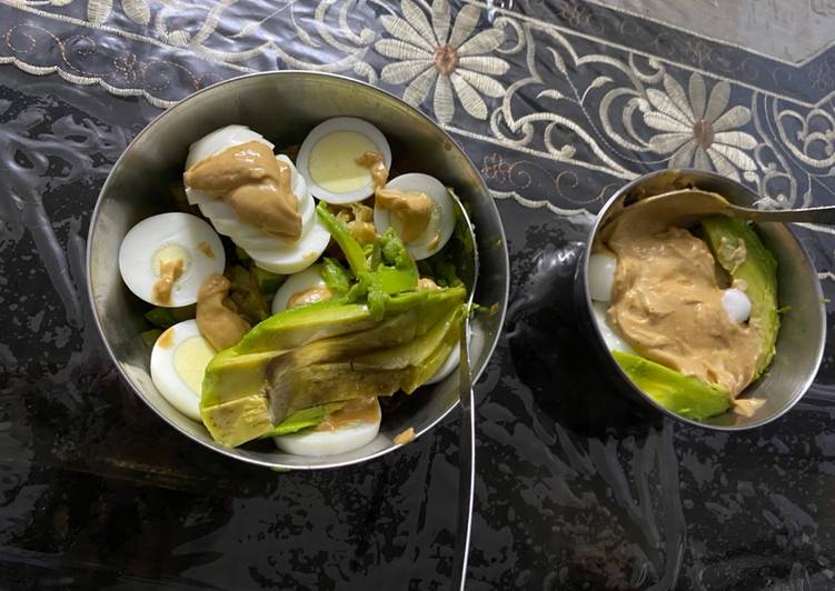 Steps to Prepare Keto Avocado Egg Salad in 31 Minutes at Home