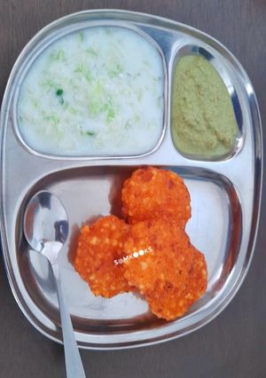 A picture of Sabudana Vada with Sago flour.