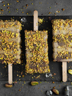 A picture of Banana Nutella Pistachio Popsicles.