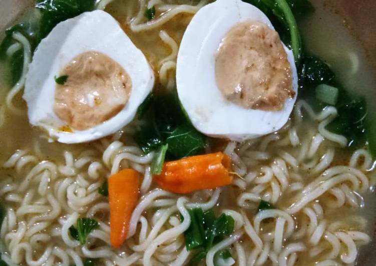 Mie instan Mood Booster