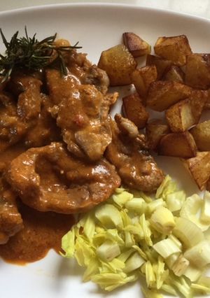 Una foto de Choto al ajillo