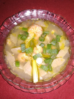 Foto resep Tomyam segar udang ayam bakso