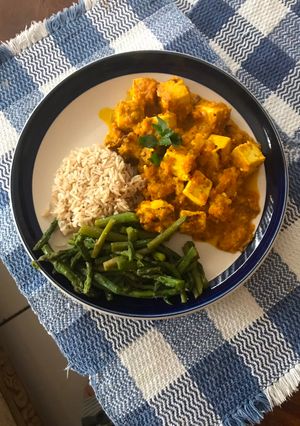 Una foto de Tofu al curry