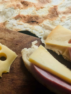 Una foto de Tortilla de pan de masa madre