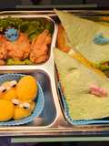 Bekal Anak-Roti Telur Ceplok, Ayam krispi, Puding Mangga Susu