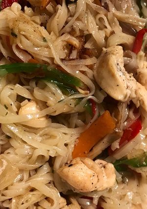 Una foto de Fideos chinos Ahoratekomo, súper Potenciados!
