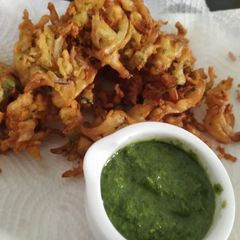 Onion raw mango fitters A picture of Onion raw mango fitters.