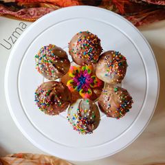 A picture of Cake Pops.