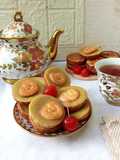 Bingka Pisang topping biskuit