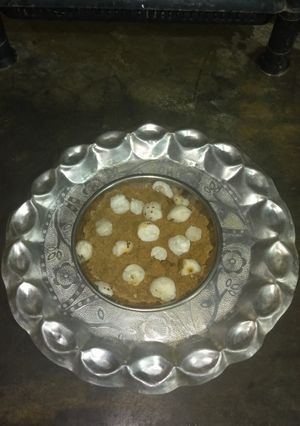 धनिया की पंजीरी (dhaniya Ki Panjari Recipe In Hindi) रेसिपी मुख्य फोटो