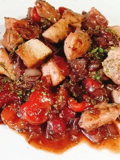 Foto di POLLO ALLE CILIEGIE🍒😋😋