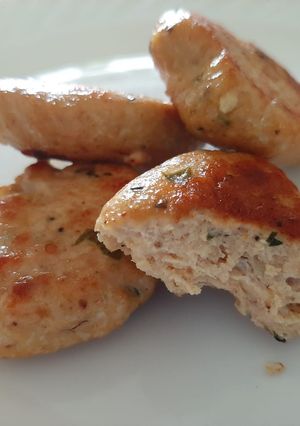 A picture of Chicken nuggets.