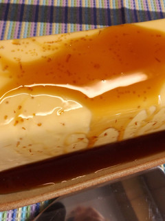Una foto de Flan de queso con caramelo líquido de licor de café