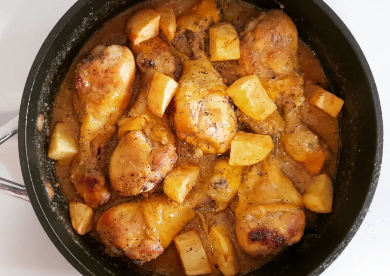 Muslitos de pollo en salsa de almendras