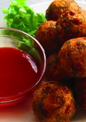 A picture of Crispy rice balls.