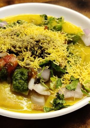 A picture of Dal dhokli chat.