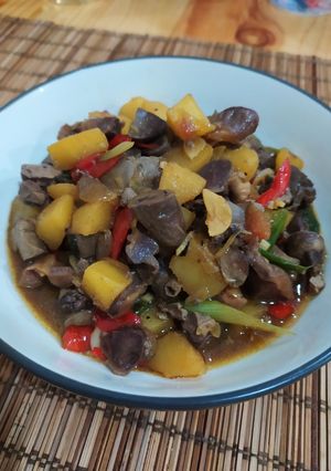 Foto resep Ati Ampela Kentang Saus Tiram