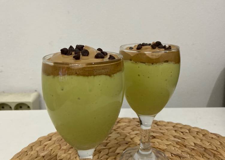 Avocado dalgona coffee