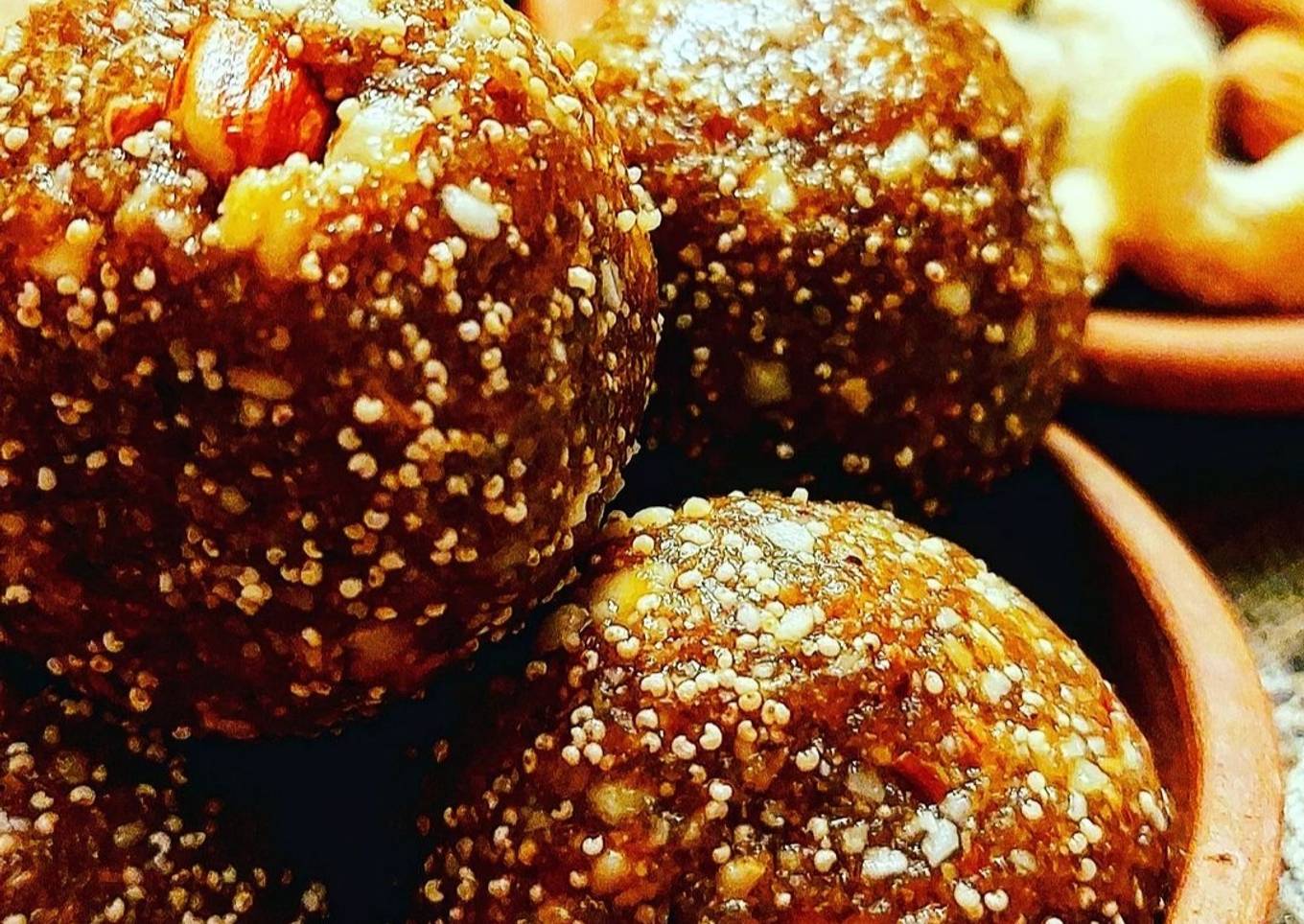 Gond Atta Dry fruit Ladoo