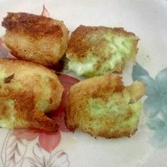 A picture of Fried ice cream.