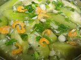 Canh mướp nấu tôm thịt và nấm
