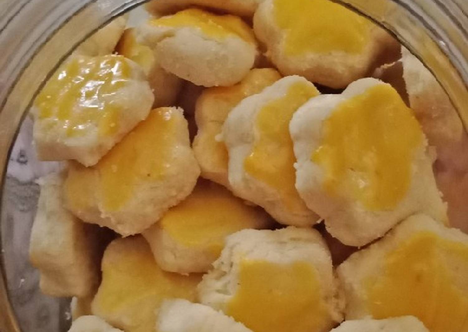  Resep Kue Kacang Renyah Lumer di Mulut oleh Evi Agustini Cookpad