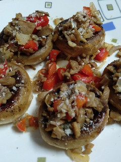 Una foto de Champiñones rellenos