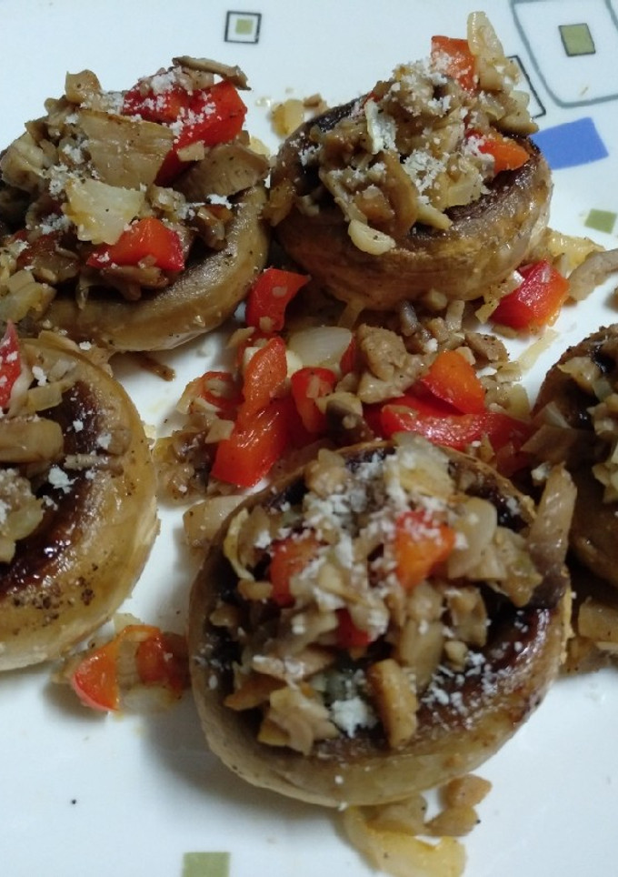 Una foto de Champiñones rellenos