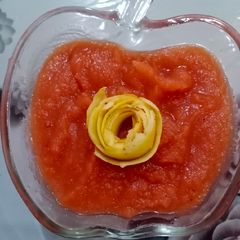A picture of Apple chutney🍎🍎.