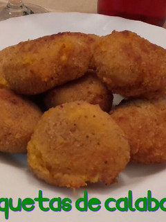 Una foto de Croquetas de calabaza*