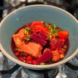 Canh Sườn non hầm củ dền, carrot và kỷ tử