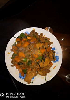 A picture of Chicken Manchurian.