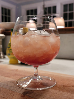 A picture of Raspberry Bramble Cocktail.