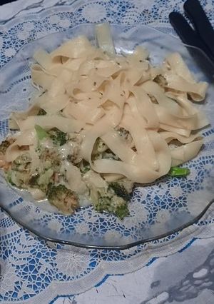 Una foto de Papardelle a la manteca con brócoli