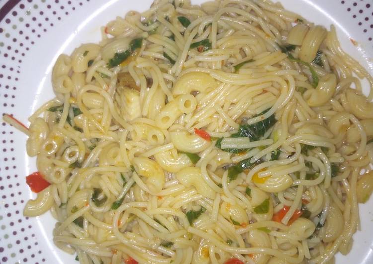 Jallof Spaghetti &amp; macaroni