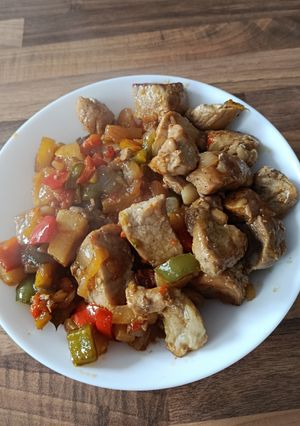 Una foto de Magro a la piña con verduras