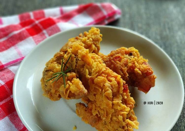 Cara Mudah Menyiapkan Ayam Keriting (Ayam Goreng KFC KW sekian), Enak