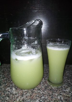 A picture of Pineapple juice.