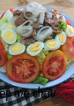 Hình của món Salad cải carol trộn thịt bò.