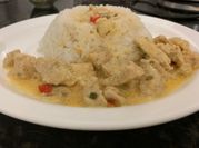 Una foto de delicioso strogonoff de pollo