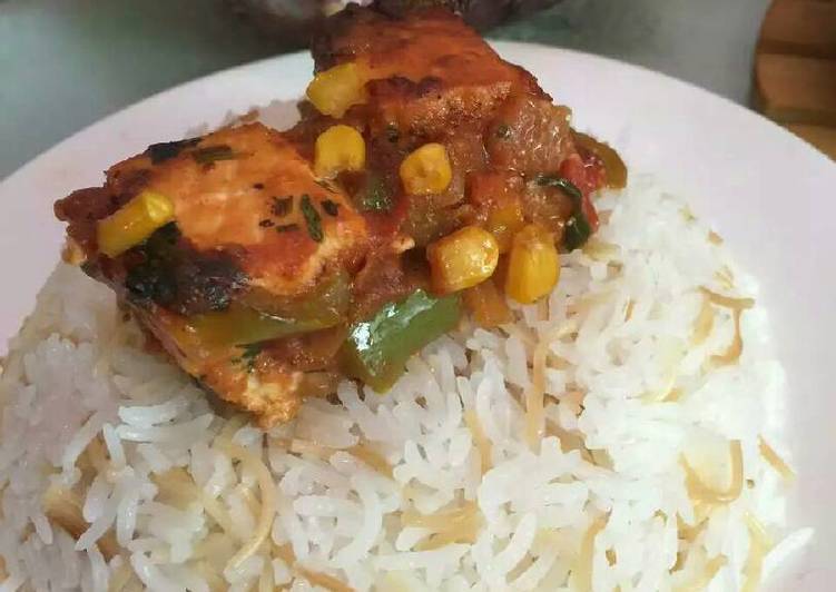 تبسي سلمون مع رز بالشعريه