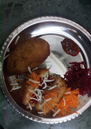 चिज आलू ब्रेड रोल (cheese aloo bread roll recipe in Hindi) रेसिपी मुख्य फोटो